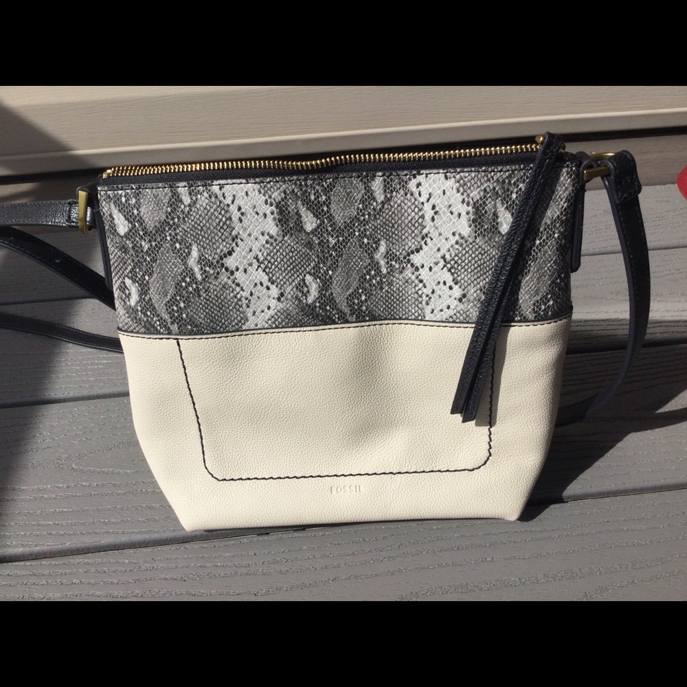 FOSSIL AMELIA CROSSBODY - Picture 3 of 6